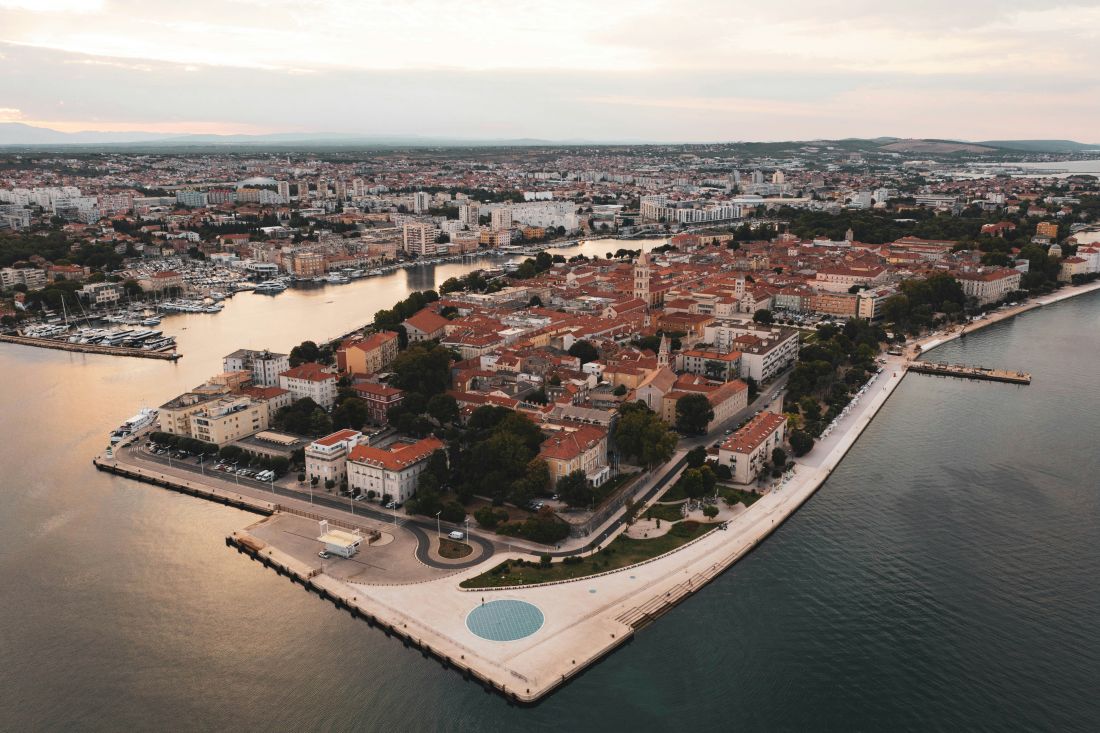 ljetovanje jadran grad zadar hrvatska