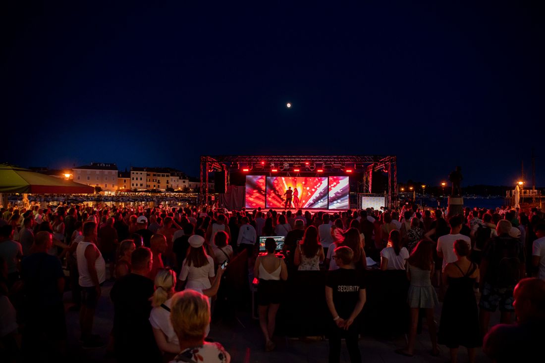 noc-zvijezda- mode-kulture-rovinj-7