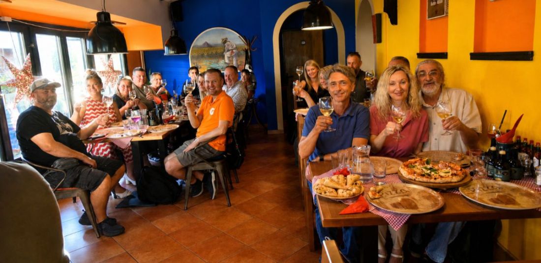vecer-pizza-vino-1