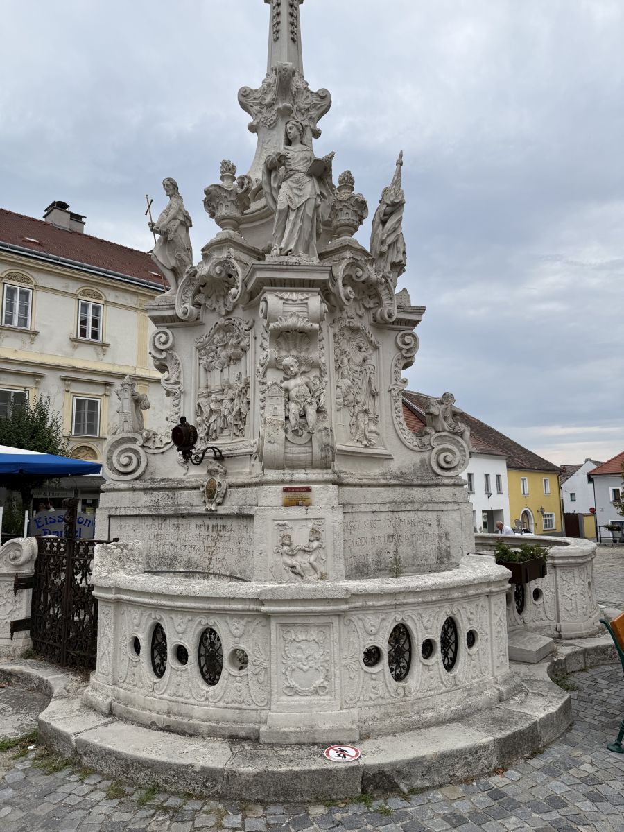 znamenitosti u gradu hainberg austria