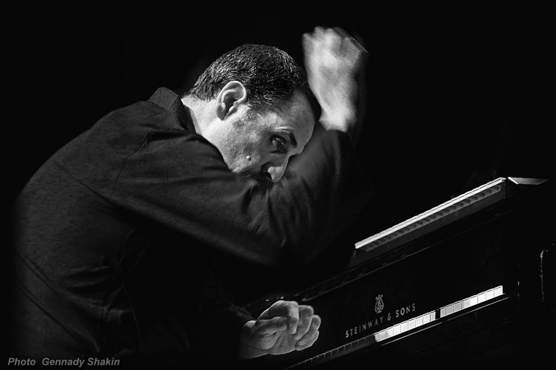 alon-piano-keys-1